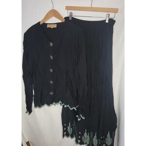 Double D Ranchwear- 2 piece boho set- Navy with embellishments- size Small/Med